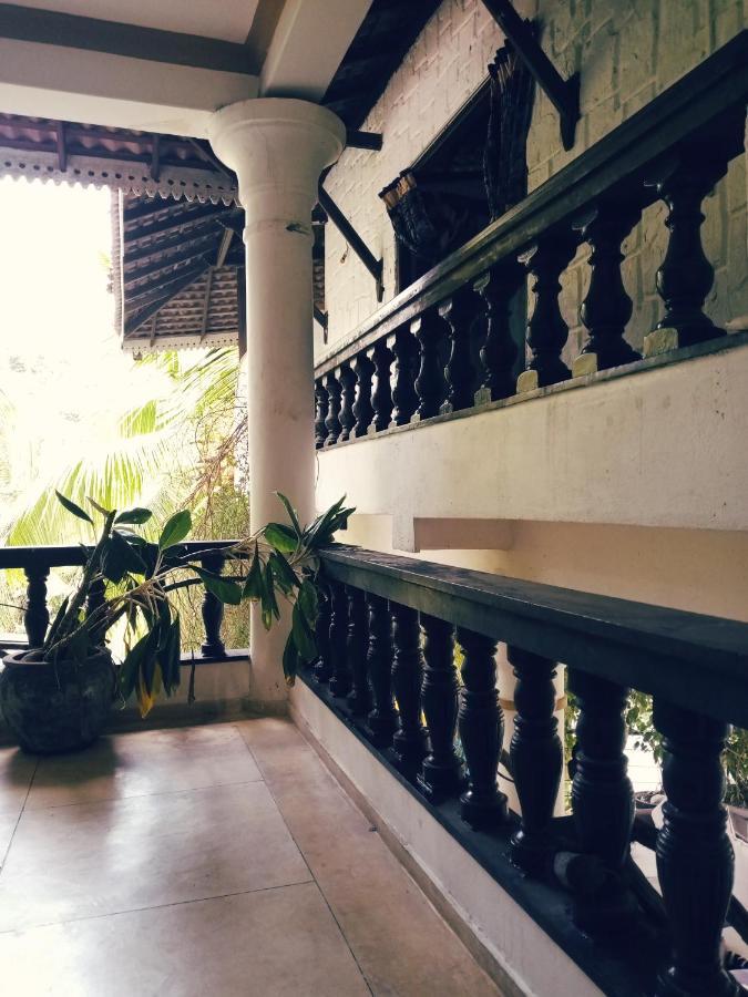 Manidi Villa Unawatuna Exterior foto